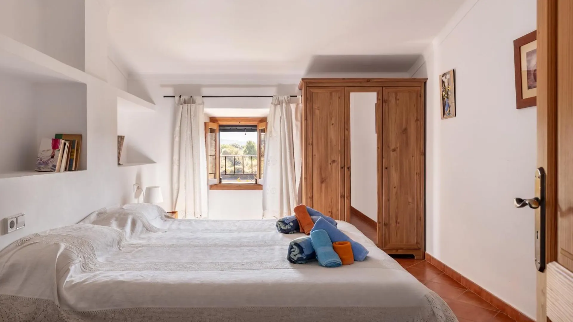 Finca Can Suave By Rentallorca Son Macia  Landhaus